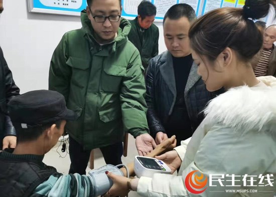 常德市康都物业服务有限公司,常德保安服务公司,保洁服务,墙外高空清洗服务